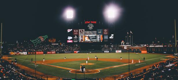 开云体育中国-威廉姆斯力克雷诺车队，拉塞尔惊艳四座，一场改写格局的经典战役