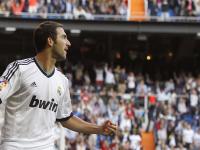 开云足球直播-绿茵场与乒乓台的双重奏，葡萄牙力克奥地利，张本智和点燃赛场