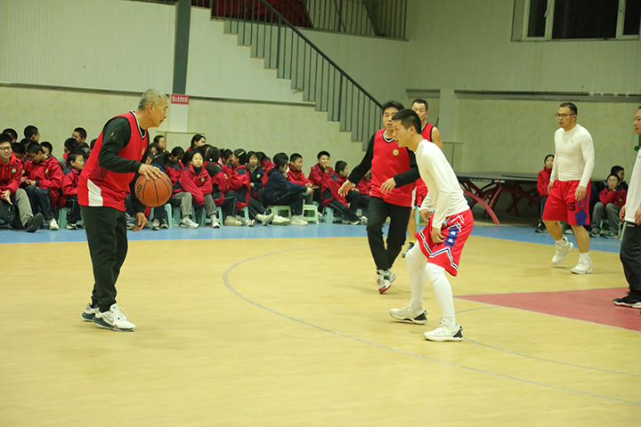 球员各展所长,比赛中展现出较高水平的简单介绍 球员各展所长,比赛中展现出较高水平的简单介绍