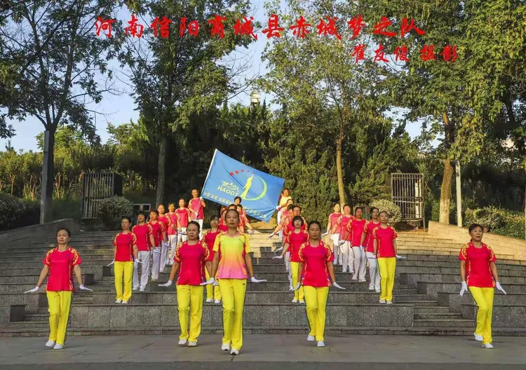 队长发表讲话,鼓励队员团结一心的简单介绍 队长发表讲话,鼓励队员团结一心的简单介绍