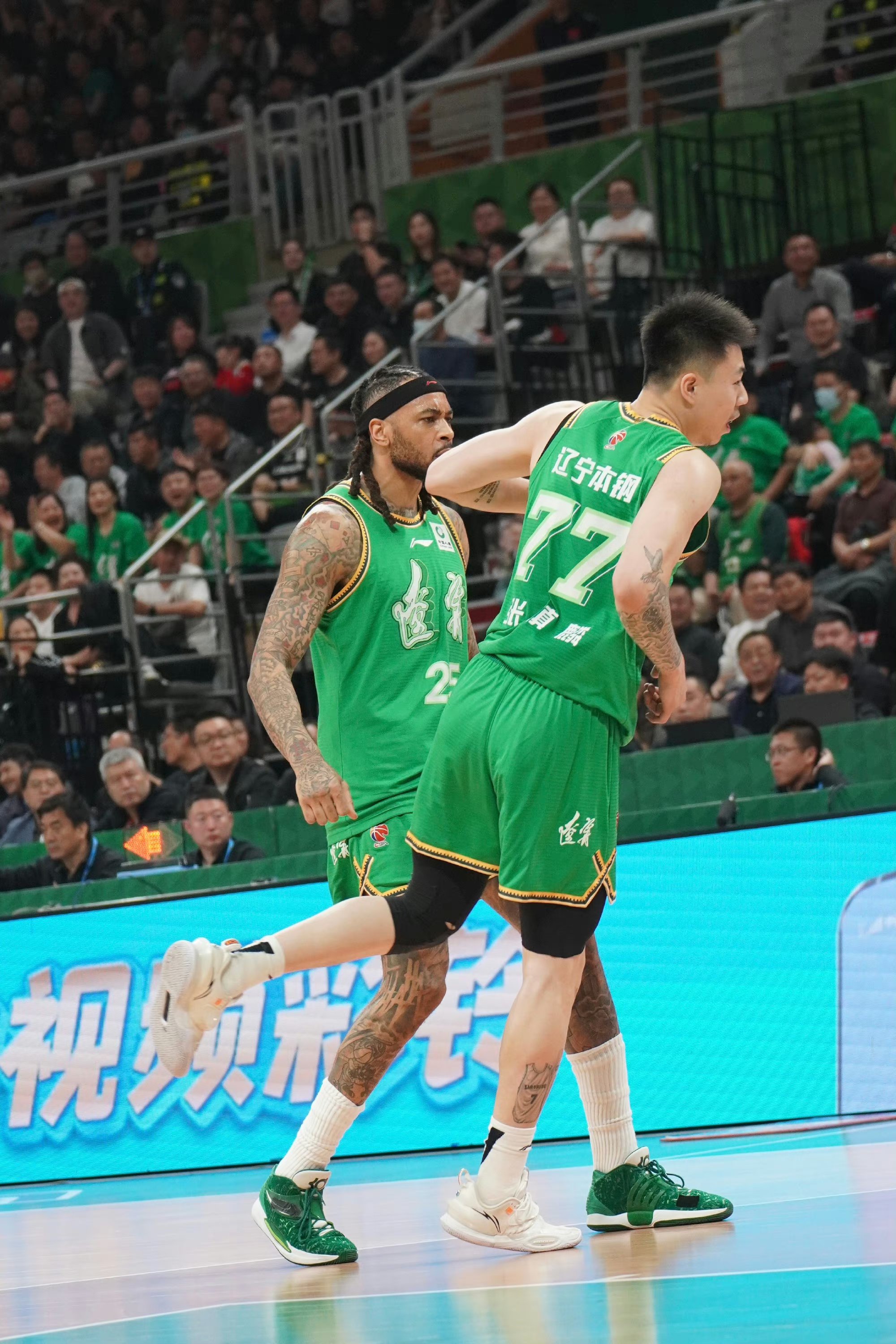 球队实力强劲,赢得比赛关键 球队实力强劲,赢得比赛关键