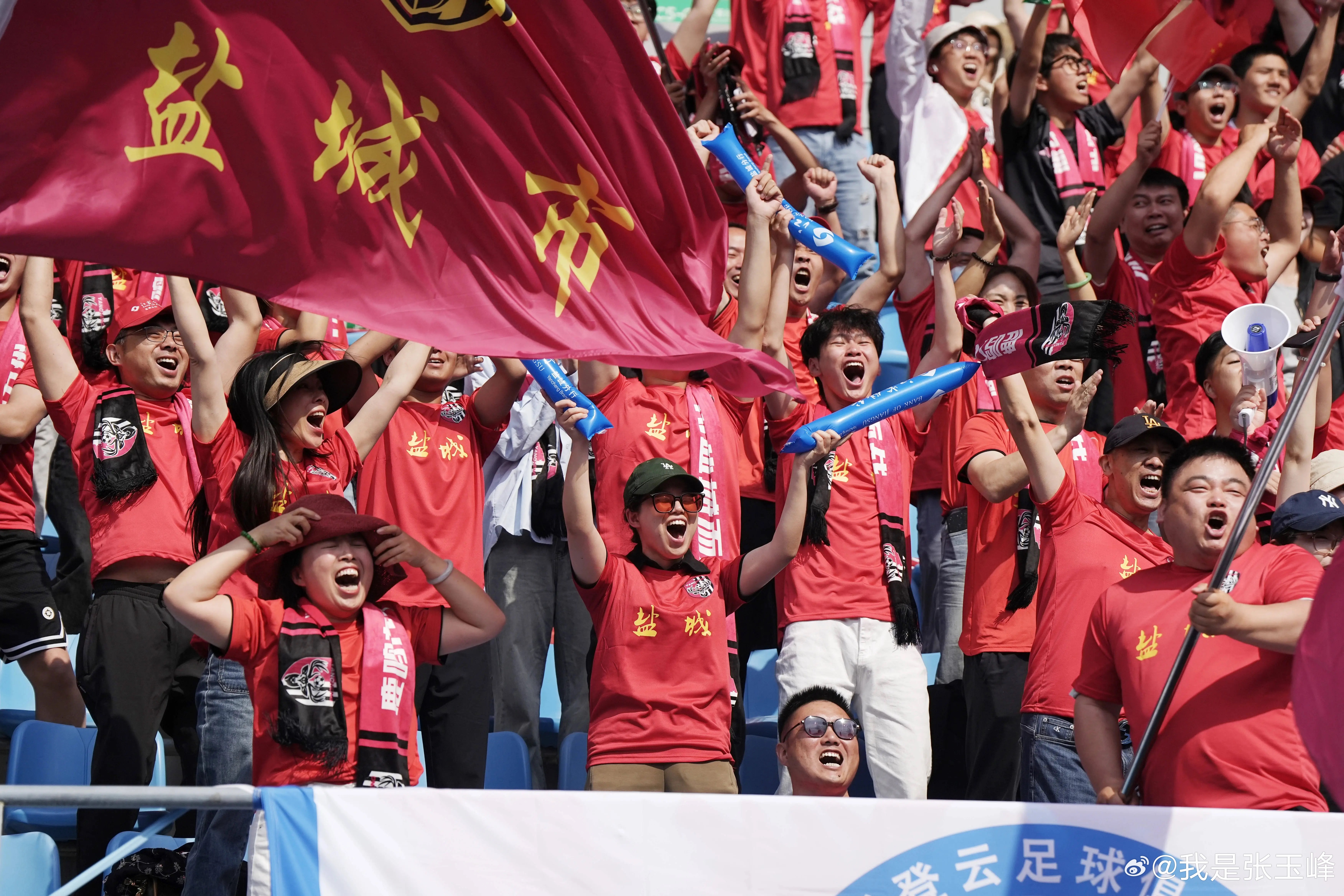 外援球员力挽狂澜，帮助球队夺冠