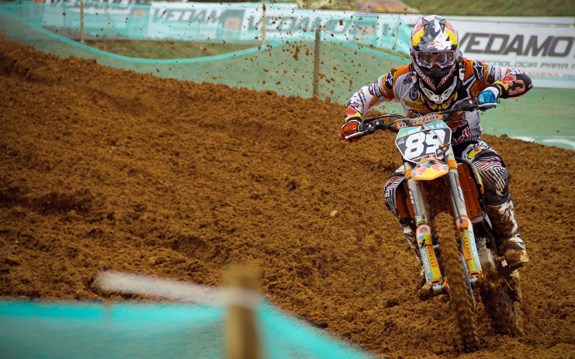 陶汉林内线称王，爵士绝杀魔术演绎篮球艺术