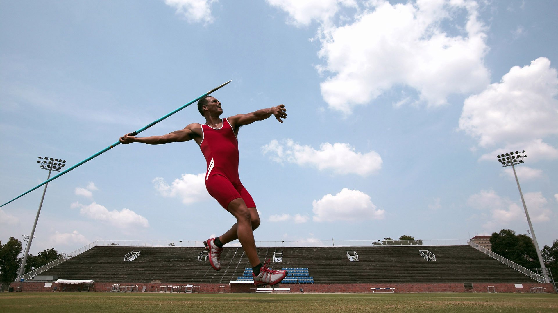 安赛龙独木擎天，丹麦队险胜法国背后的北欧意志